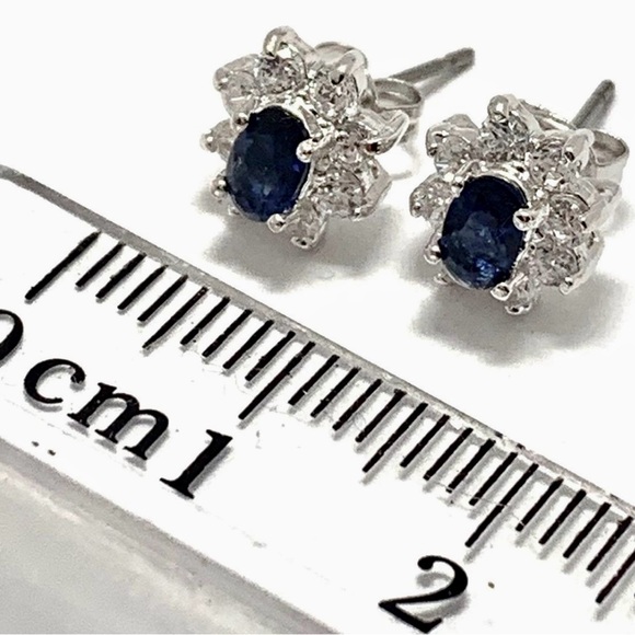 18k White Gold & Fine Jewelry Bronze 3.0ctw Sapphire&White Crystal Stud Earrings - Picture 4 of 4